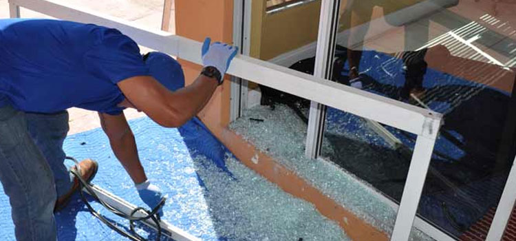 Emergency Glass Door Repair in King City, ON
