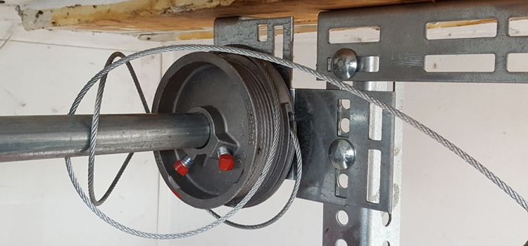 Roll Up Garage Door Cable Repair in Leaside, ON