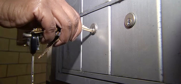 Mailbox Lock Replacement Near Me in Parkdale Village, ON